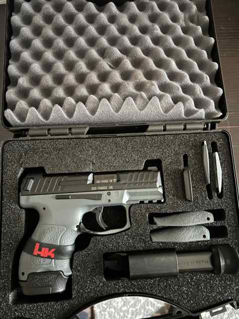 *New in Box*. HKVP9SK Grey Subcompact 9mm